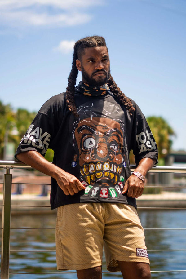 oversized graphic tee