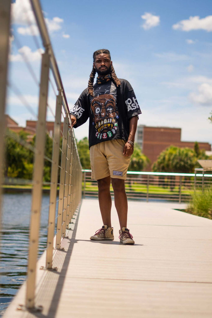 oversized graphic tee