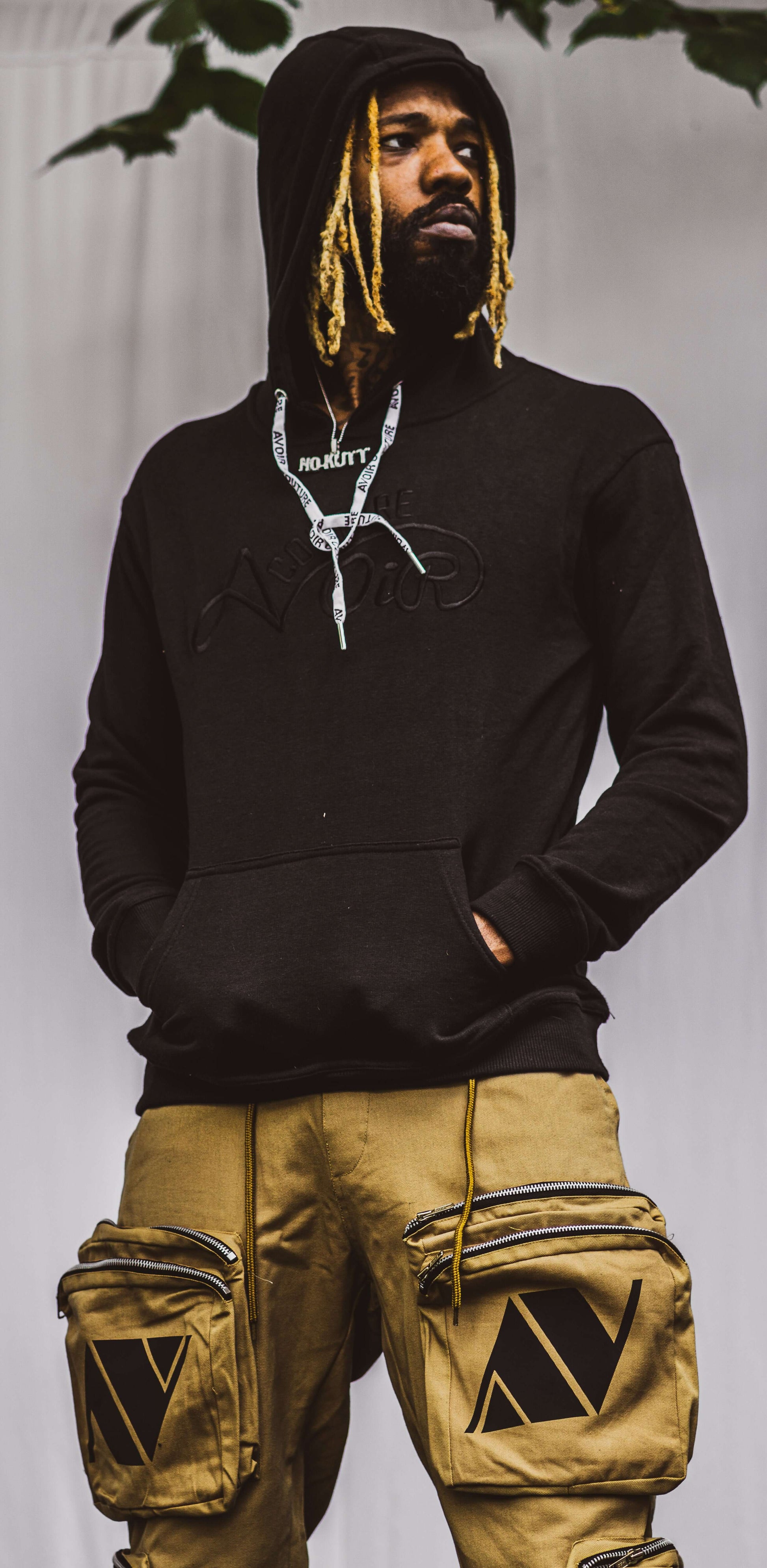 Avoir cursive logo hoodie