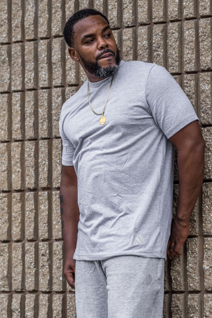 no-logo clean t-shirts